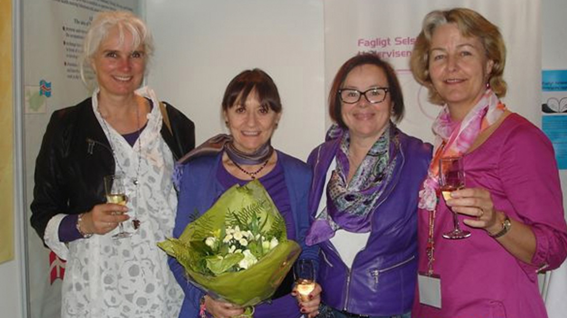 Julie Staun receives award